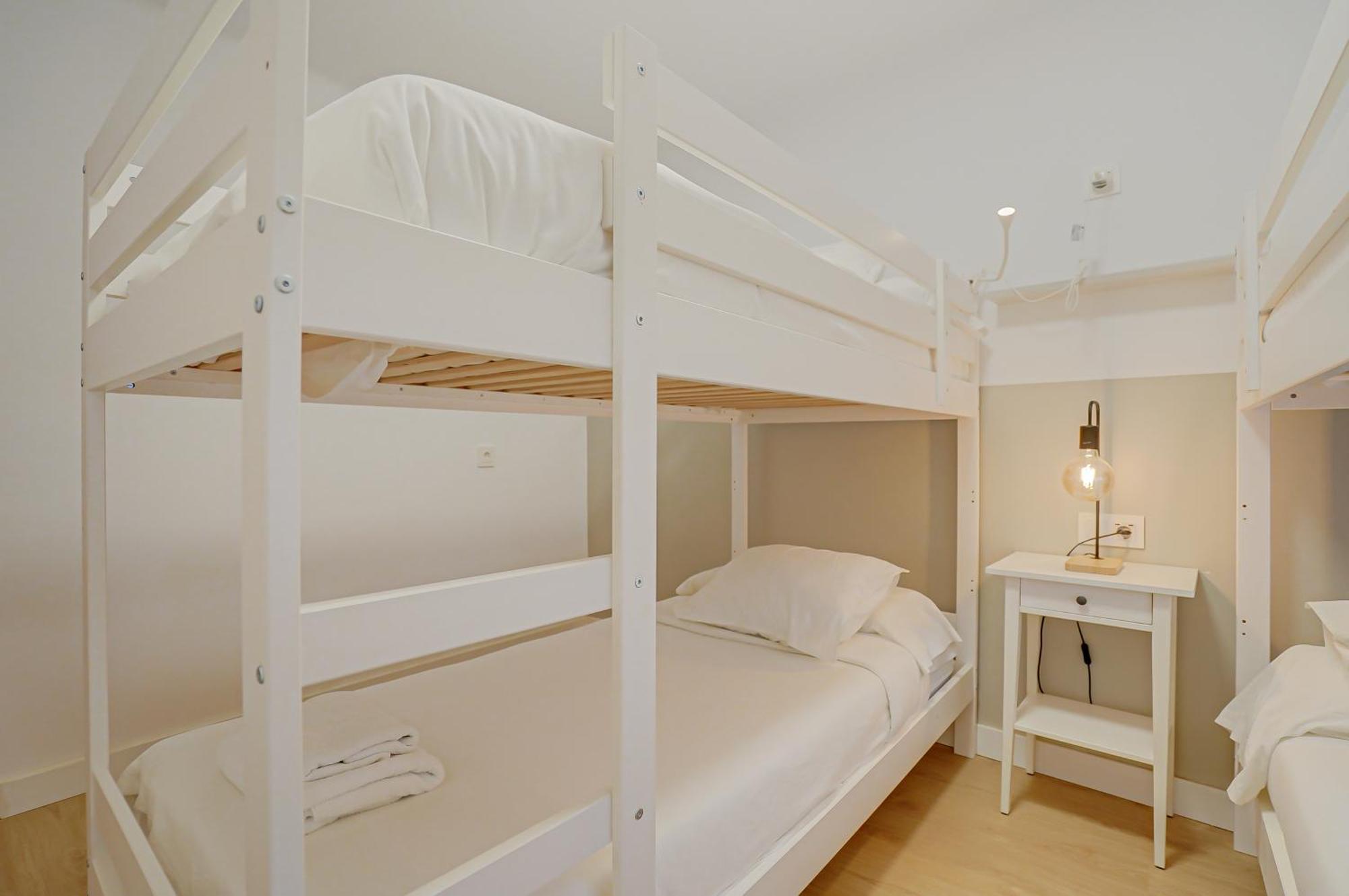 HOSTAL-PENSIÓN Y APARTAMENTO el MOLI Lloret de Mar Exterior foto